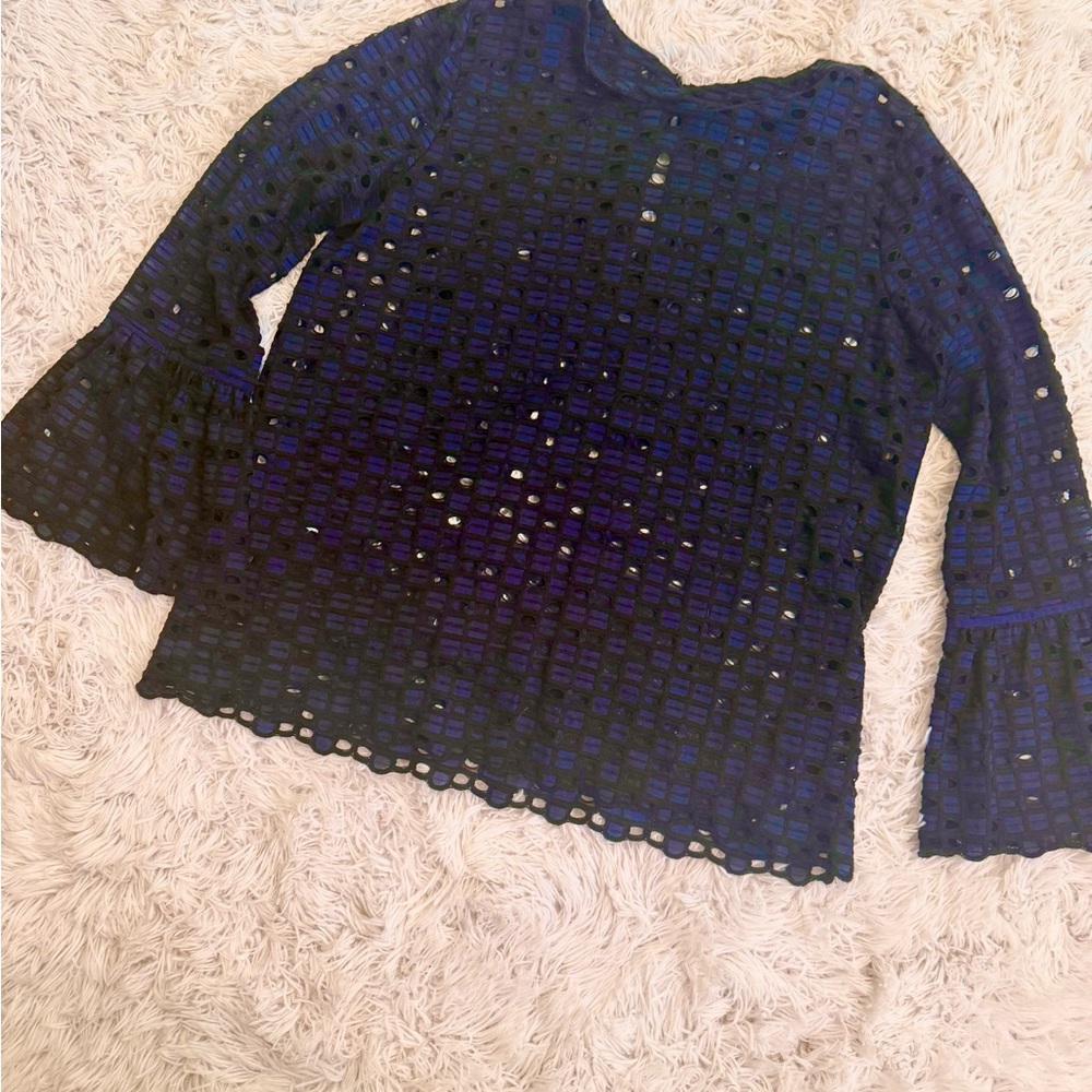 Blue Bell Sleeve Blouse